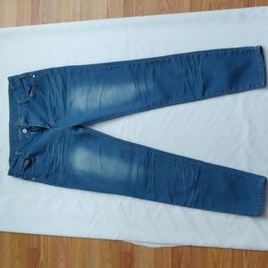 32x32 Skinny Jeans